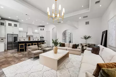 1210 Parkerhaven Court, Houston, TX 77008 - Photo 11