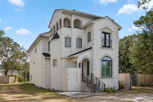 1210 Parkerhaven Ct, Houston, TX 77008 - Photo 1