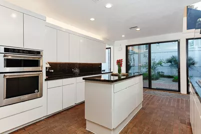 10 W Shady Lane, Houston, TX 77063 - Photo 19