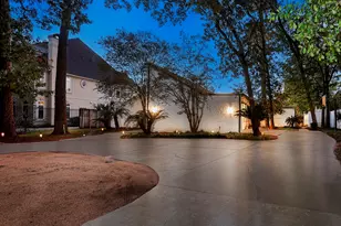 10 W Shady Ln, Houston, TX 77063 - Photo 5