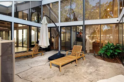 10 W Shady Lane, Houston, TX 77063 - Photo 39