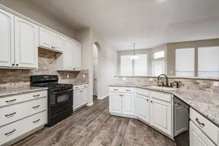 5011 Cotton Creek Dr, Baytown, TX 77523 - Photo 19