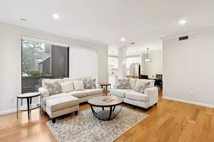 172 Litchfield Ln, Houston, TX 77024 - Photo 3