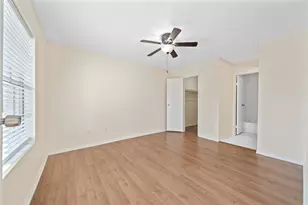 2750 Holly Hall St, Houston, TX 77054 - Photo 15