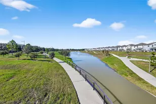 10009 Granary Dr, Houston, TX 77080 - Photo 17