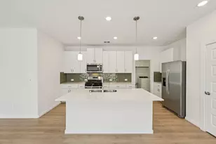 29107 Samuel Gdns Ct, Waller, TX 77484 - Photo 9