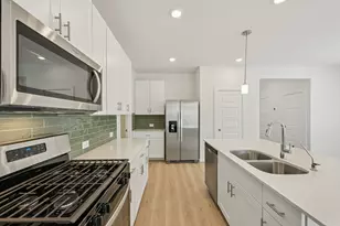 29107 Samuel Gdns Ct, Waller, TX 77484 - Photo 15