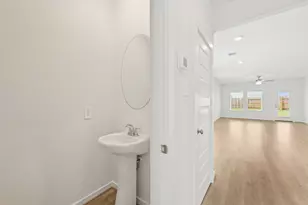 29107 Samuel Gdns Ct, Waller, TX 77484 - Photo 17