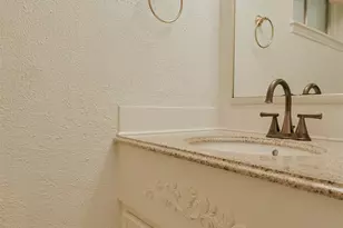 13915 Roundstone Ln, Houston, TX 77015 - Photo 19