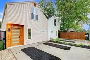 7604 De Priest St, Houston, TX 77088 - Photo 13