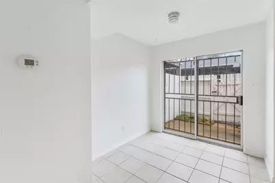 6111 Beverly Hill Street #39, Houston, TX 77057 - Photo 9