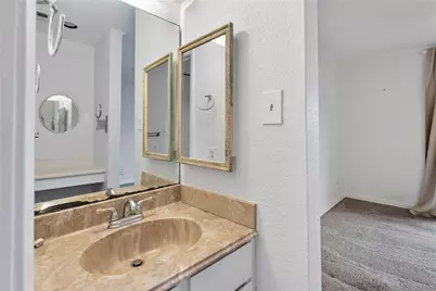 6111 Beverly Hill Street #39, Houston, TX 77057 - Photo 19