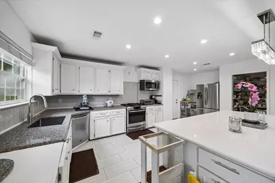 103 Spanish Trace Street, Crosby, TX 77532 - Photo 11