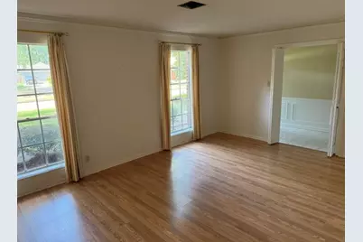1511 Hamlin Valley Drive, Houston, TX 77090 - Photo 13
