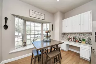 10815 Golden Grain Dr, Houston, TX 77064 - Photo 23