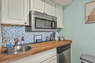 6300 Seawall Blvd Blvd, Galveston, TX 77551 - Photo 15