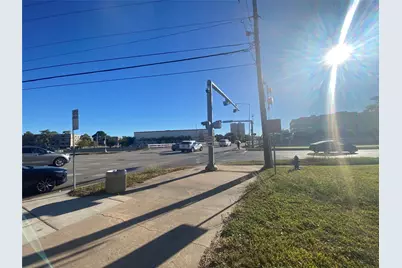 7552 Main Street, Houston, TX 77030 - Photo 9