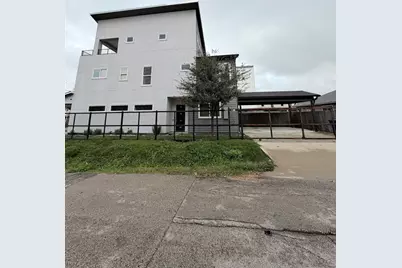 202 N York Street, Houston, TX 77003 - Photo 3