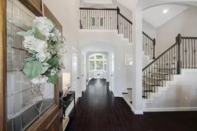 31 S Victoriana Circle, Spring, TX 77389 - Photo 7