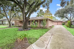 4537 Kingfisher, Houston, TX 77035 - Photo 3