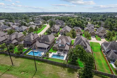 74 Wyatt Oaks Drive, Tomball, TX 77375 - Photo 5
