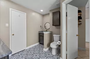 610 Oak Berry Dr, Kemah, TX 77565 - Photo 21