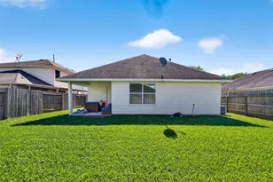 8223 Montego Bay Dr, Baytown, TX 77523 - Photo 31