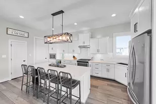 402 Seagrass, Gilchrist, TX 77617 - Photo 19