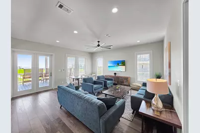 402 Seagrass, Gilchrist, TX 77617 - Photo 15