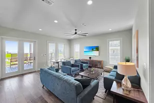 402 Seagrass, Gilchrist, TX 77617 - Photo 15