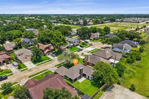 2119 Laurel Land Ln, Houston, TX 77014 - Photo 3