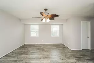 14571 Misty Meadow Ln, Houston, TX 77079 - Photo 21