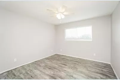 14571 Misty Meadow Lane, Houston, TX 77079 - Photo 17