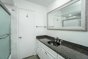 14571 Misty Meadow Ln, Houston, TX 77079 - Photo 23