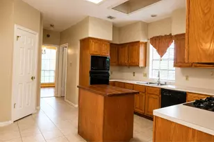 14423 Redbud Valley Trail, Houston, TX 77062 - Photo 9