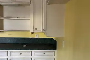 7823 Appleton St, Houston, TX 77022 - Photo 15