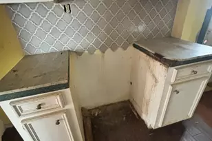 7823 Appleton St, Houston, TX 77022 - Photo 7