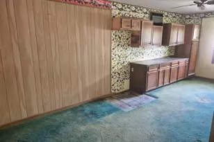 404 Svoboda St, Yoakum, TX 77995 - Photo 23