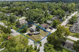 1825 Dolly Wright St, Houston, TX 77088 - Photo 3