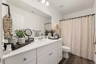 718 Amesbury Rd, Conroe, TX 77316 - Photo 35