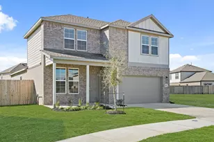 314 Amy St, Angleton, TX 77515 - Photo 3