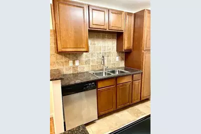 2350 Bering Drive #8, Houston, TX 77057 - Photo 3