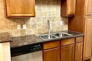2350 Bering Dr, Houston, TX 77057 - Photo 3