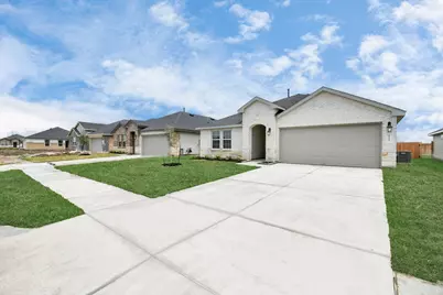 8519 Swenson Lane Lane, Rosharon, TX 77583 - Photo 1