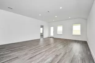8519 Swenson Ln Ln, Rosharon, TX 77583 - Photo 25