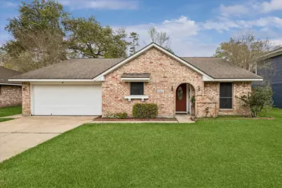 2043 Middle Creek Drive, Houston, TX 77339 - Photo 1