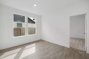 653 Amber Fls Dr, Montgomery, TX 77356 - Photo 21