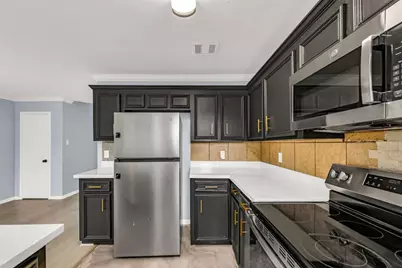4640 Knoxville Street #A, Houston, TX 77051 - Photo 3