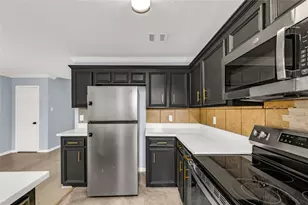 4640 Knoxville St, Houston, TX 77051 - Photo 3