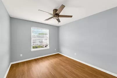 4640 Knoxville Street #A, Houston, TX 77051 - Photo 25